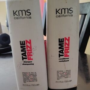 Tame Frizz Shampoo - White